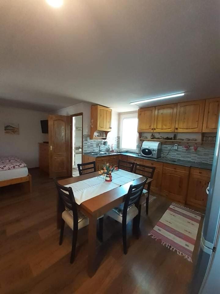 Boglárka Horgásznyaraló Gyomaendrőd Esterno foto